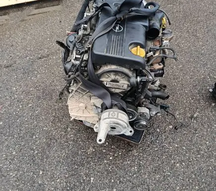 Opel Astra H Engine Z17DTR 1844317
