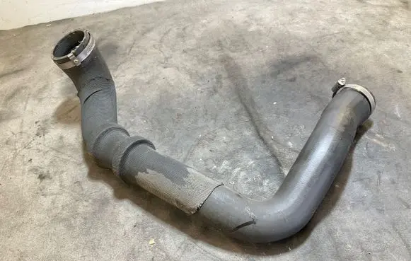 Land Rover Discovery Sport Intercooler hose/pipe BJ326K863AD