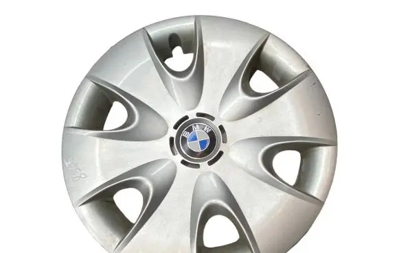 BMW 1 E81 E87 R16 wheel hub/cap/trim 6777787 36136777787
