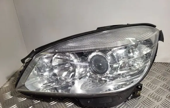 Headlight/headlamp