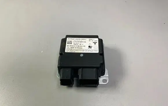 Tesla Model 3 Airbag control unit/module 109575700C 0285014176