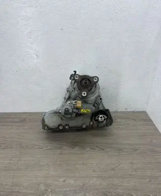 BMW 3 E90 E91 Gearbox transfer box case 7613152 7537077
