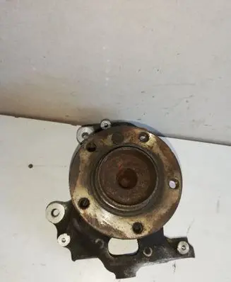 BMW 5 E60 E61 Front wheel hub