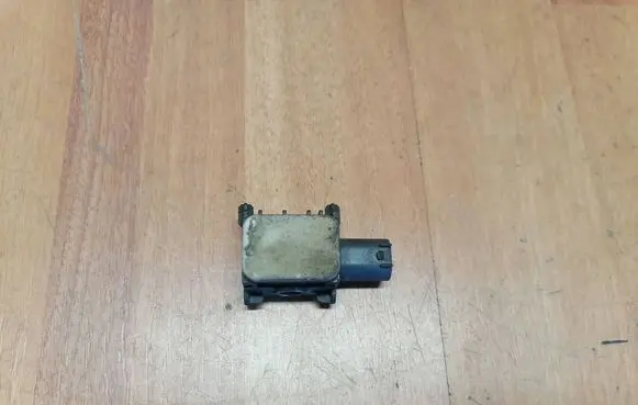 Mercedes-Benz R W251 Airbag deployment crash/impact sensor A0038202826 0038202826