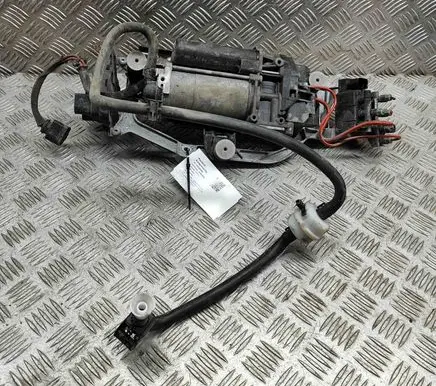 Audi E-tron GT Air suspension compressor/pump 971616013C 9J1616006D