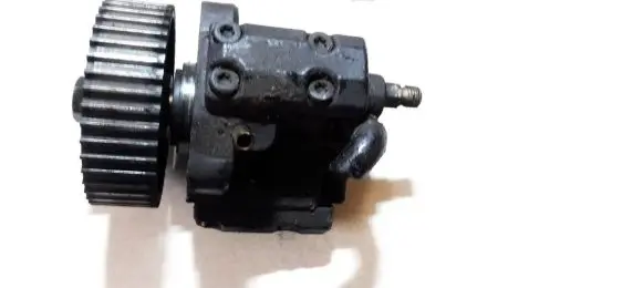Alfa Romeo 156 Fuel injection high pressure pump 0445010007 991229c