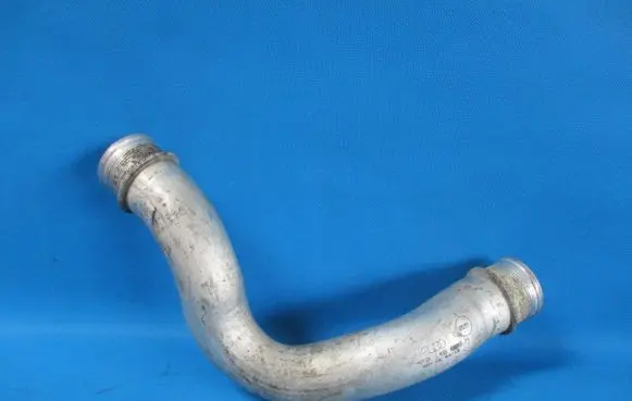 Audi A6 S6 C6 4F Intercooler hose/pipe 4F0145686M