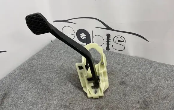 BMW 4 F32 F33 Brake pedal 6859639 678711 PA6GGF40