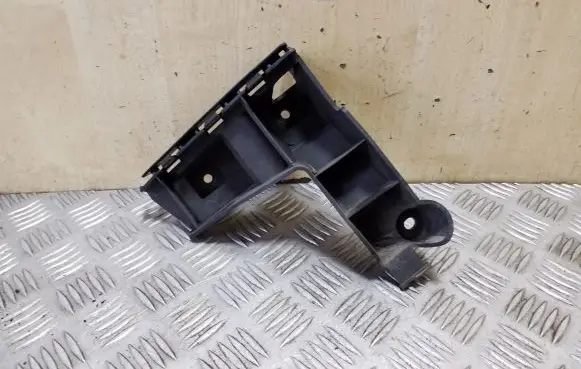 Volvo XC70 Rear bumper mounting bracket 30678650