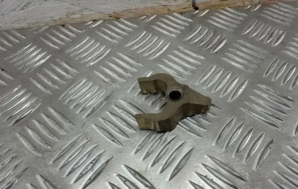 BMW 3 G20 G21 Fuel Injector clamp holder 