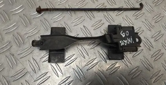 Toyota Yaris Battery bracket 