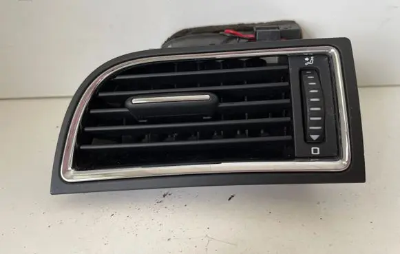 Skoda Superb B6 (3T) Dashboard side air vent grill/cover trim 3T0819701 1461148