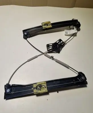 Volkswagen Jetta VII Front door window regulator with motor 17A837462F