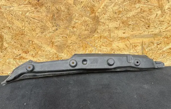 Audi e-tron Fender foam support/seal 4KE821111