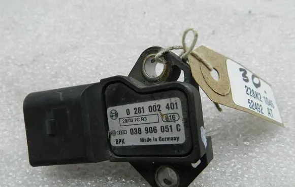 Volkswagen PASSAT B5.5 Exhaust gas pressure sensor 038906051C 038906051