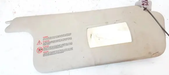 Sun visor