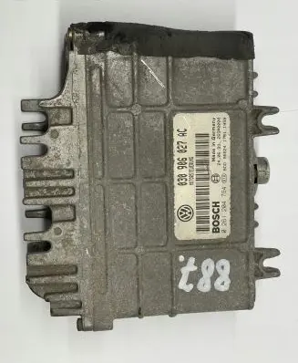 Volkswagen Polo III 6N 6N2 6NF Engine control unit/module 0261204794