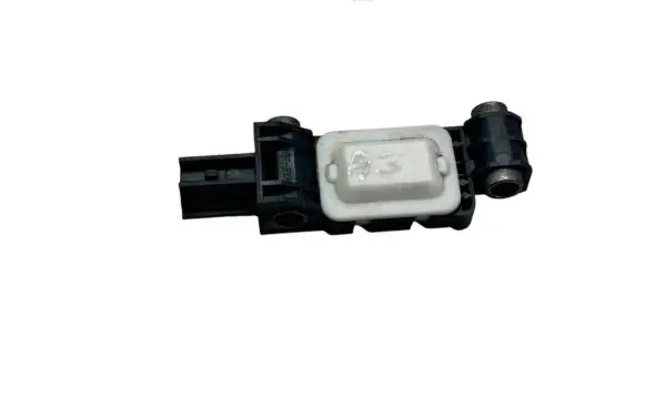 Audi A3 S3 8P Airbag deployment crash/impact sensor 8E0959651A 600546 1113863