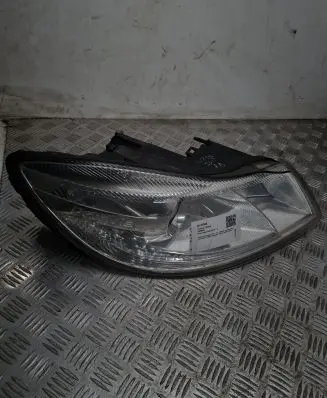 Skoda Octavia Mk2 (1Z) Headlight/headlamp