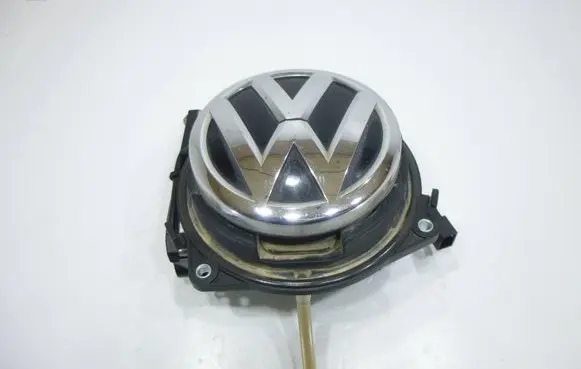 Volkswagen PASSAT B8 Tailgate handle with camera 3G0827469H SW130HW70