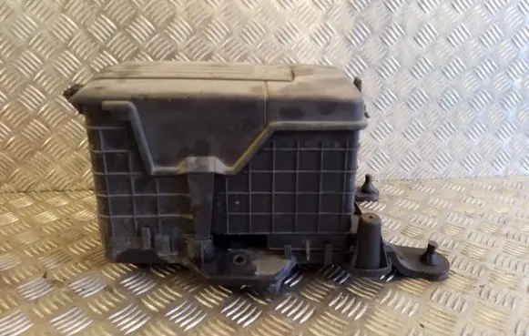 Skoda Octavia Mk2 (1Z) Battery box tray 1K0915443A 1K0915333C