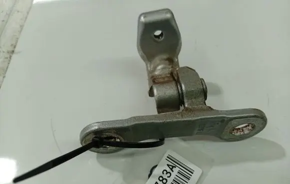 Opel Signum Front door upper hinge 