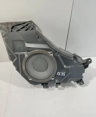 Hyundai ix35 Subwoofer speaker 963802S000