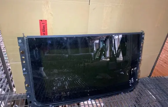 BMW 3 F30 F35 F31 Sunroof glass 