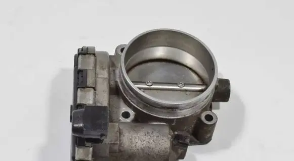Porsche 911 996 Throttle body valve 99660511501 99660511500 95560506200