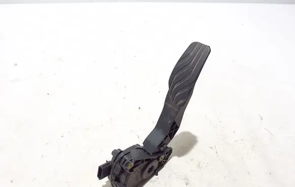 Nissan X-Trail T33 Accelerator throttle pedal 180026RA0B