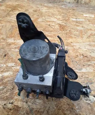 Renault Scenic II - Grand scenic II ABS Pump 8200756306