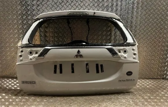 Mitsubishi Outlander Tailgate/trunk/boot lid