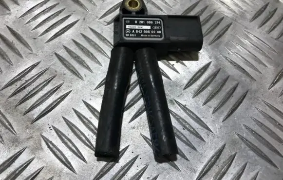 Mercedes-Benz S W222 Air pressure sensor a6429050200 0281006214