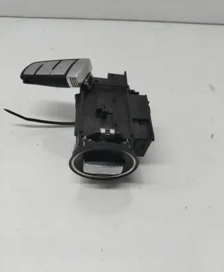 Volkswagen PASSAT B6 Ignition lock 3C0905843Q 33303301 12401801460355