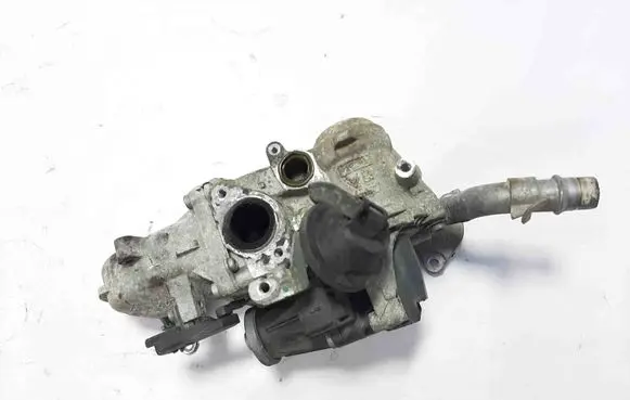 Citroen C4 II EGR valve cooler 702209080 9671187780
