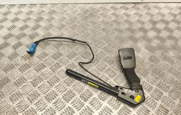 Mini One - Cooper R50 - 53 Front seatbelt buckle 188671 1485970