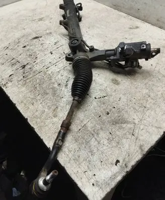 BMW 5 E60 E61 Steering rack 6775422
