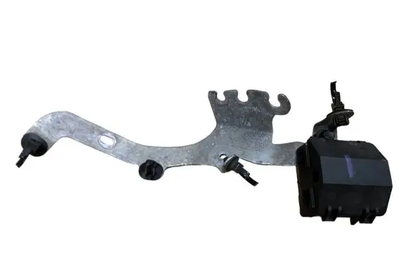 Other rear suspension part