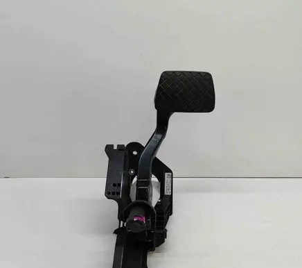 Porsche Macan (95B) Brake pedal 95B723031C 762135147375