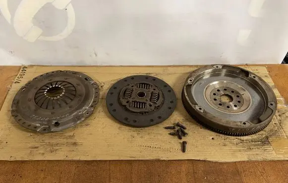 Opel Zafira A Clutch set kit R90502914