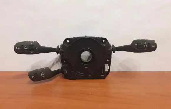 BMW X5 E70 Indicator stalk 01308150 01208197