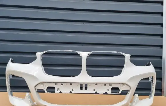 BMW X3 G01 Front bumper 77382810