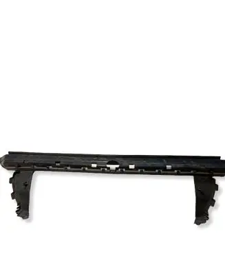 Mercedes-Benz B W246 W242 Front bumper mounting bracket A2468850365 270010003 11279981