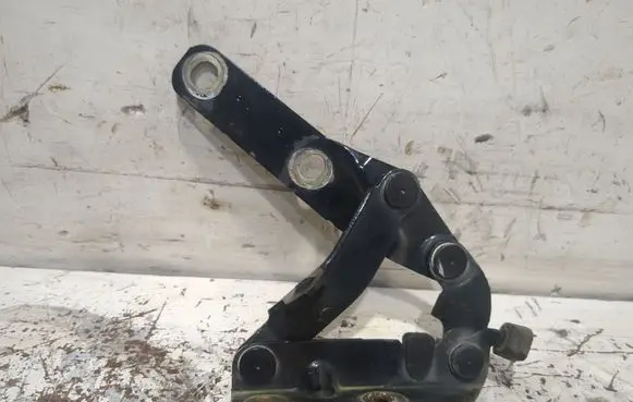 Volkswagen Lupo Engine bonnet/hood hinges 6X0823302