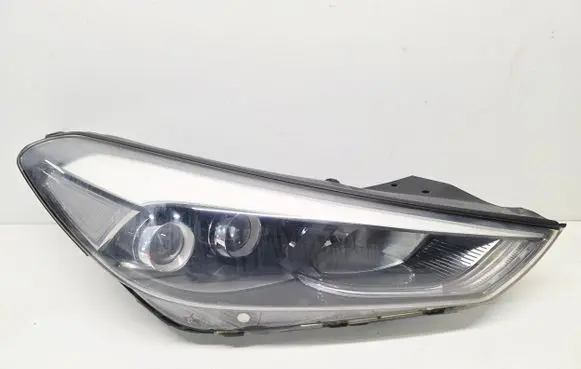 Hyundai Tucson TL Headlight/headlamp 92102D7210