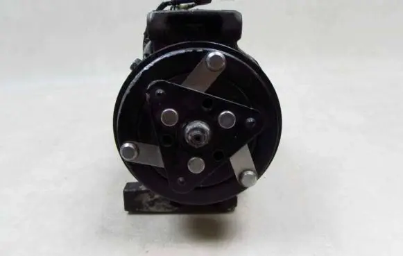 Volvo XC60 Air conditioning (A/C) compressor (pump) 31418490 54790