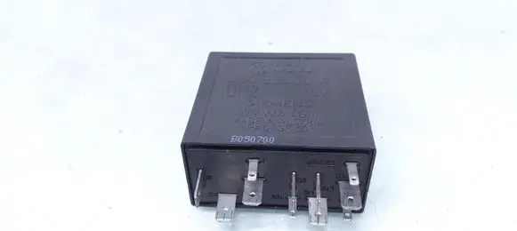 Audi A8 S8 D2 4D Window wiper relay 4B0955531A 72WA401 377