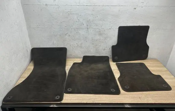 Audi A7 S7 4G Car floor mat set 4G1863691A 4G1863713A