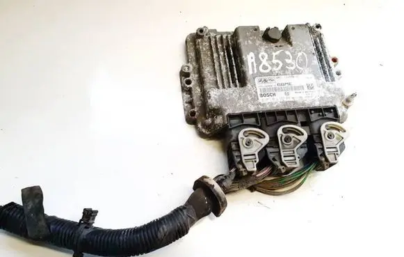 Ford Focus Engine control unit/module 4m5112a650nd 4m51-12a650-nd