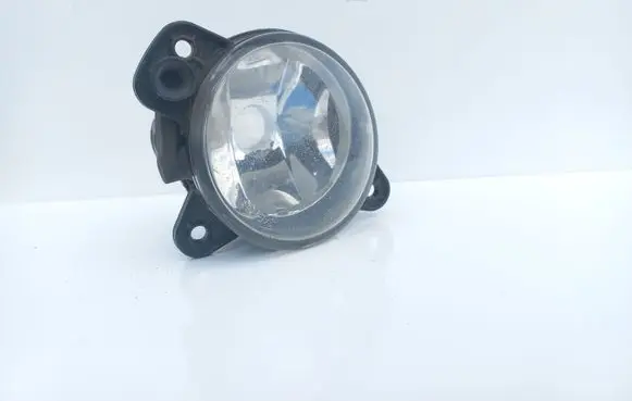 Volkswagen Polo IV 9N3 Front fog light